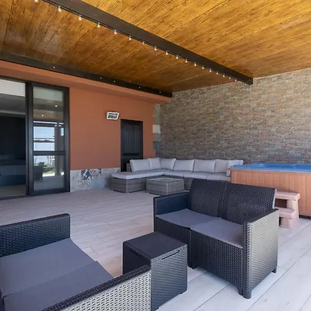 The Stables Arona (Tenerife)